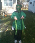 Homemade Preying Mantis costume - 2011 Halloween Costume Contest Preying Mantis Costume