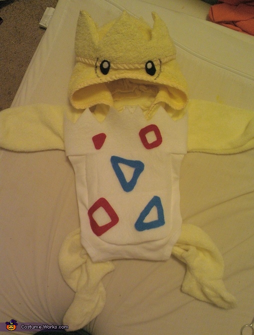 Baby Togepi Pokemon Costume - Photo 2/3