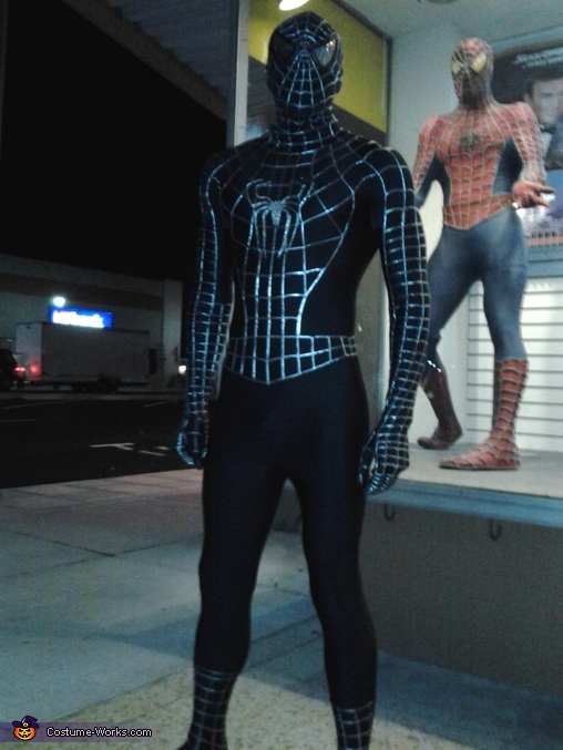 Black Spiderman Halloween Costume - Photo 6/10