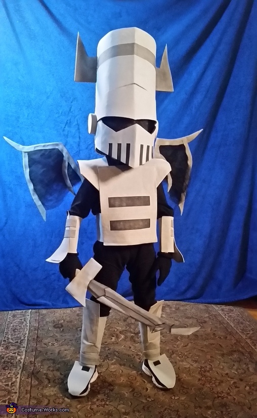 Castle Crashers Necromancer Costume - Photo 3/4