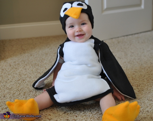 Babies for costumes couples  penguin Penguin diy Costume