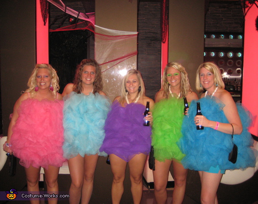 Costume  diy for Groups Idea costumes couples Loofah  for Halloween adults Costumes