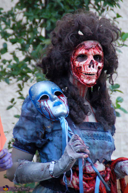 Costume diy costumes  masquerade Masquerade 2 couples Photo 3 Zombie of