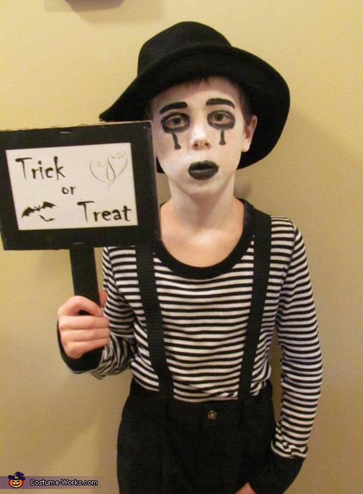 A Mime Costume