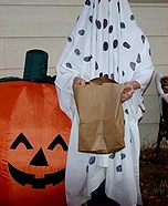 Charlie Brown Trick-or-Treating Costume
