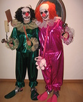 Evil Killer Clowns Couple's Halloween Costume - Photo 2/5