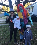 The Nightmare Before Christmas Family Costumes - Photo 4/5