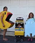 Pac-Man Family Costume Idea | How-to Guide - Photo 3/5