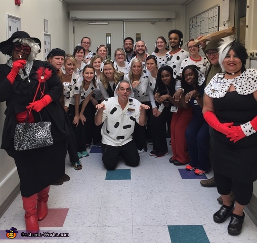 101 Dalmatians Group Costume | How-To Instructions