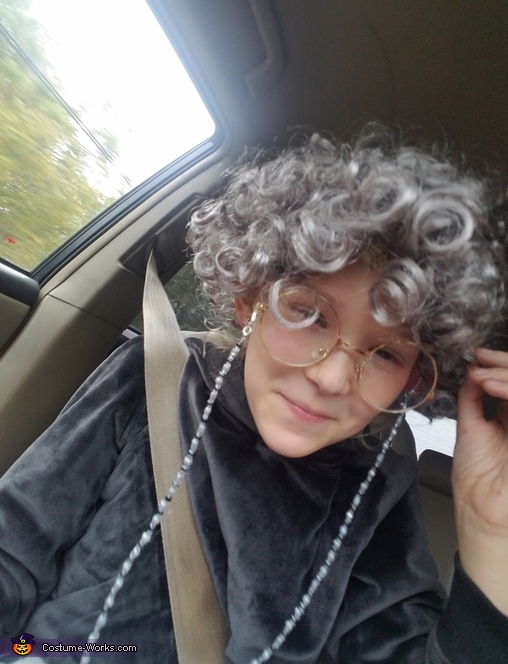 9 yo Grandma Costume