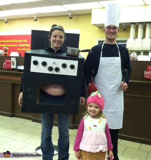 Bun in the Oven Costume