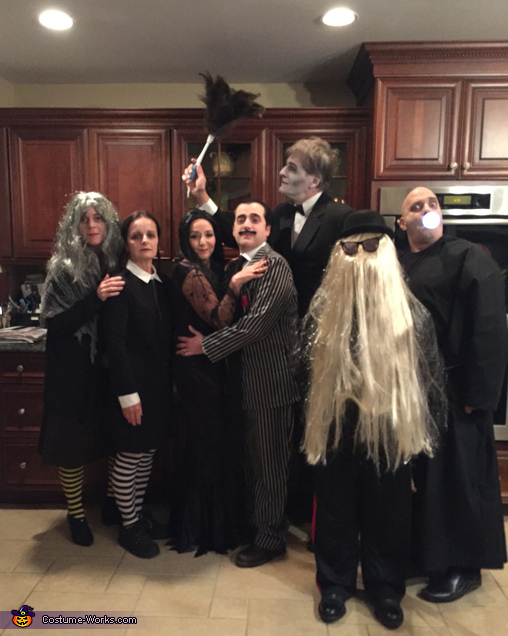 Coolest Addams Family Costume | Best DIY Costumes