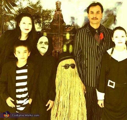 Creative Homemade Addams Family Costume | DIY Costumes Under $65