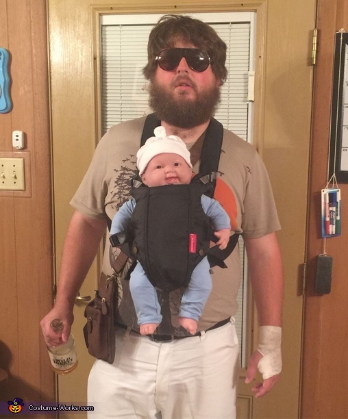 Alan and Carlos from The Hangover Costume