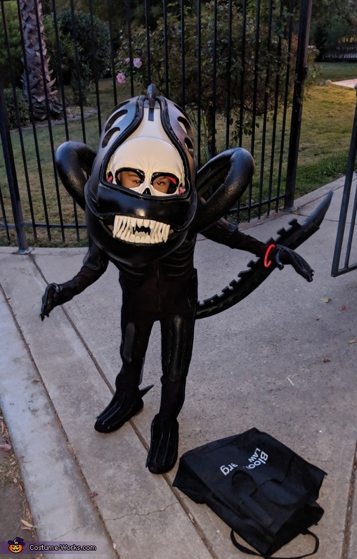 Alien Xenomorph Costume