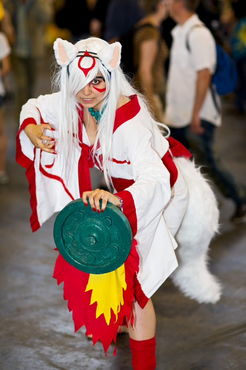 Amaterasu from The Game OKAMI Costume