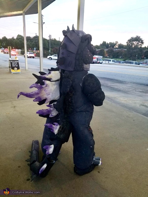 Godzilla’s Amethyst Costume | How-To Instructions - Photo 2/4