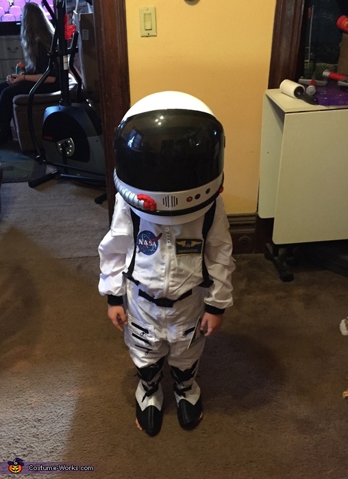 Astronaut Elliot Costume