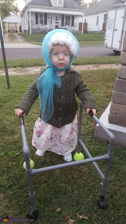 Baby Grandma Costume Idea | DIY Costumes Under $65