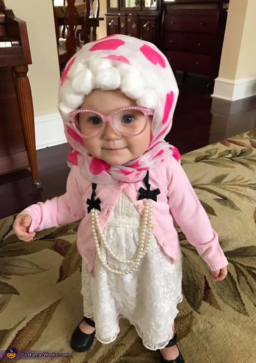 DIY Baby Grandma Halloween Costume - Photo 2/3