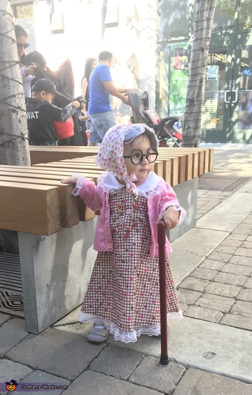 Baby Grandma Costume | Easy DIY Costumes