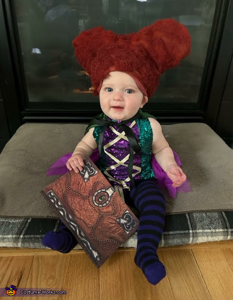 Baby Winifred Sanderson - Hocus Pocus Costume