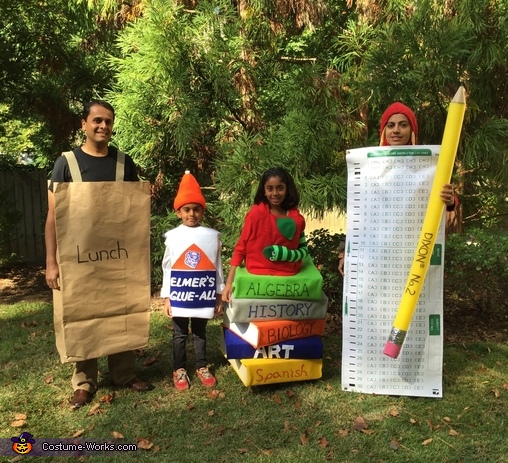 Elmer's glue bottle costume, handmade!  Cute halloween costumes, Cool  halloween costumes, Diy group halloween costumes