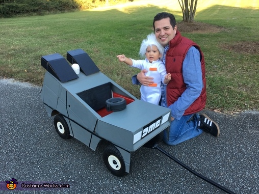 Back to the Future Family Costumes | Creative DIY Costumes - Photo 2/7