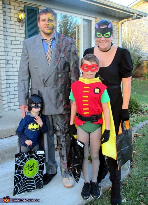 Batman Family Costume: Batman and Robin vs. Catwoman and Two-Face