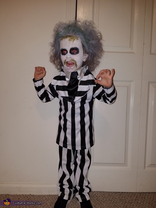 Beetlejuice Costume