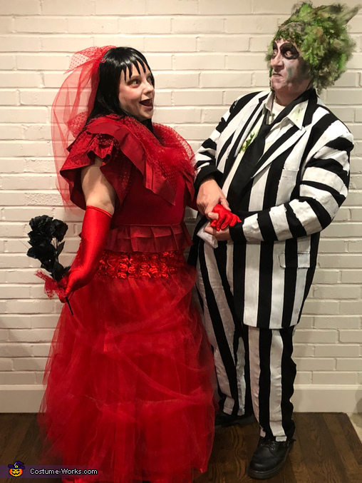Beetlejuice and Lydia Costume - Photo 2/2