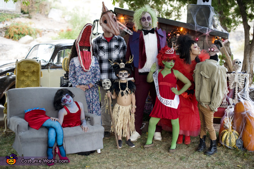 Beetlejuice Family Costume