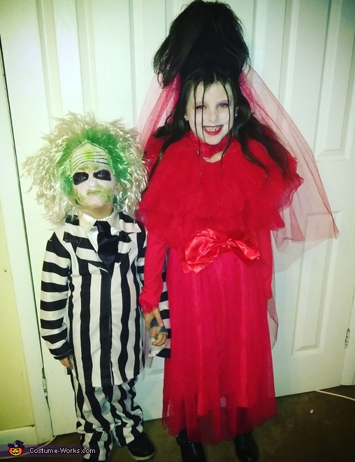 Kids Beetlejuice & Lydia Costumes