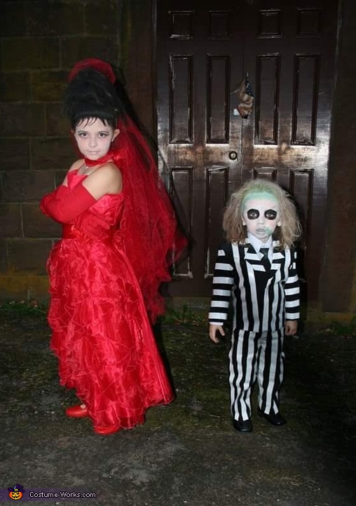 Beetlejuice & Lydia Deetz Costume