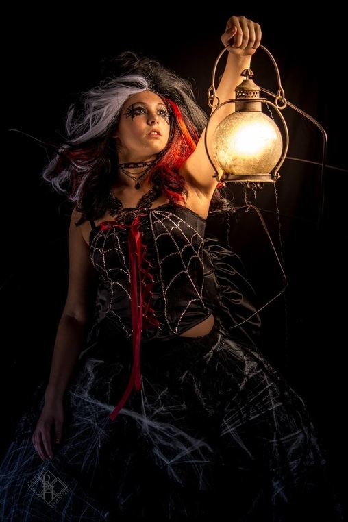 Black Widow Costume | Unique DIY Costumes