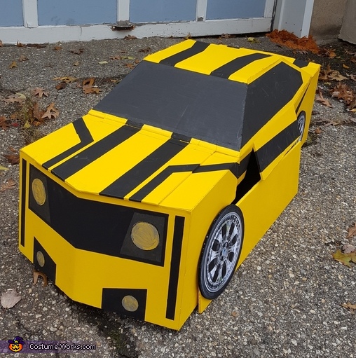 bumblebee-transformer-costume-no-sew-diy-costumes-photo-3-4