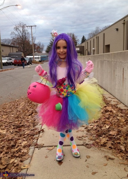 Candyland Katy Perry Costume No Sew Diy Costumes from photos.costume-works....