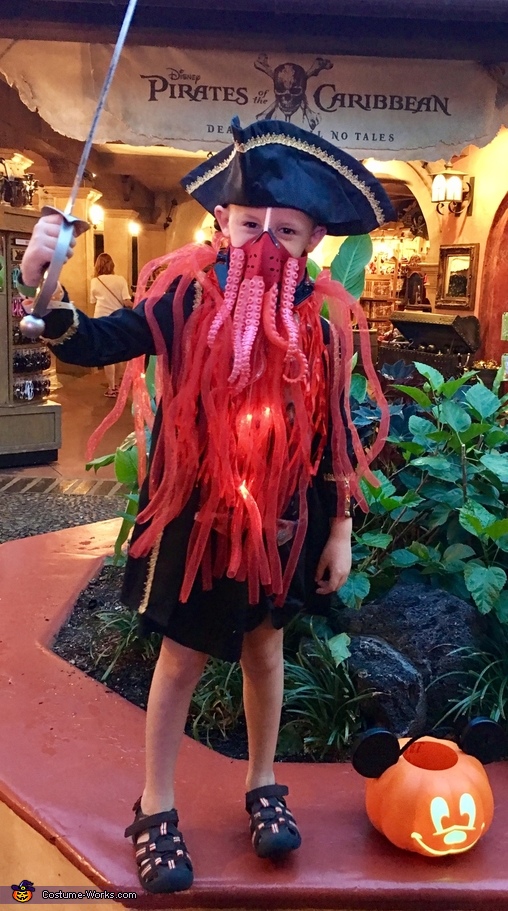 how to make a davy jones costume