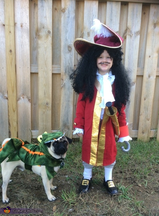Coolest Homemade Captain Hook Costume