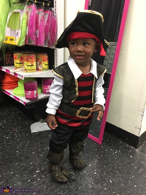 Captain Jake and the Neverland Pirates Costume