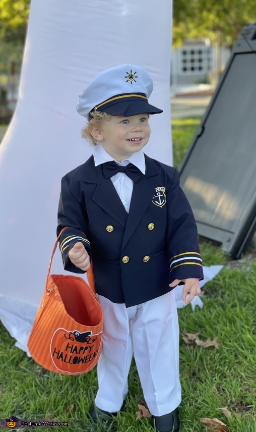 sailor captain costume