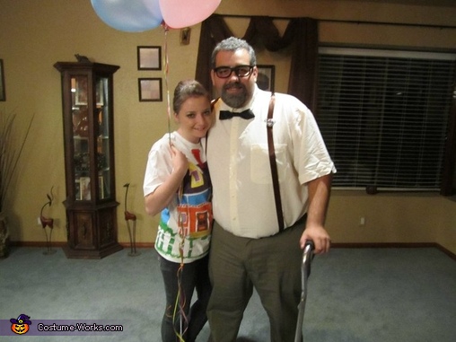 Carl and Ellie Costume - Photo 3/5