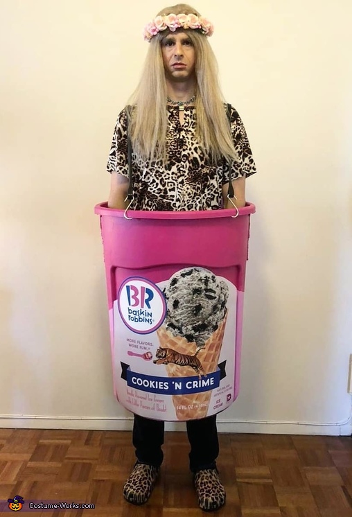 Carole Baskin-Robbins Costume