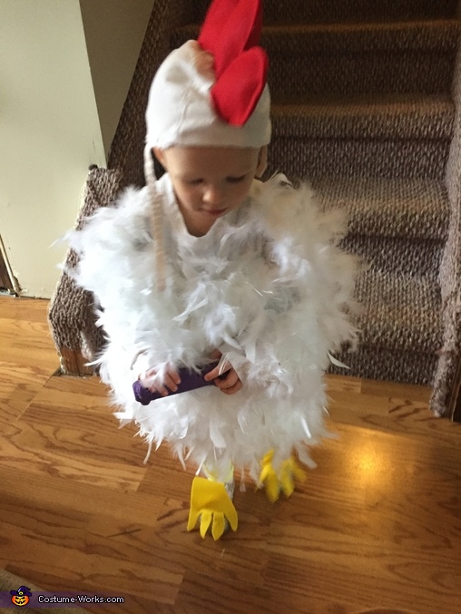 Chicken Baby Costume | Mind Blowing DIY Costumes - Photo 4/4