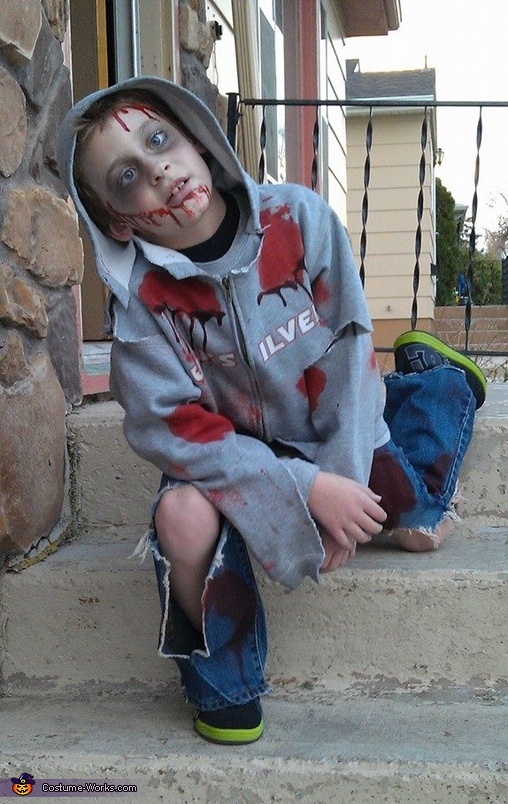 how to make a homemade zombie costume for girls