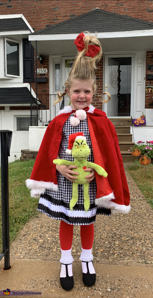 Cindy Lou Who Costume | Affordable Halloween Costumes