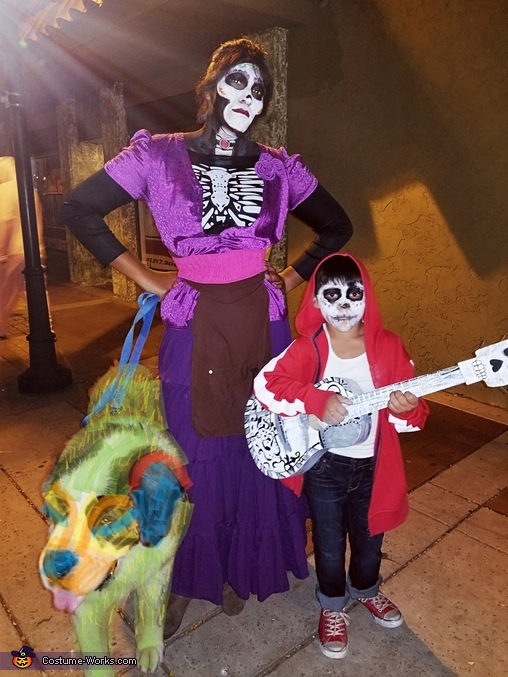 Disney Pixar Coco Miguel and Grandma Coco Makeup and Costumes 