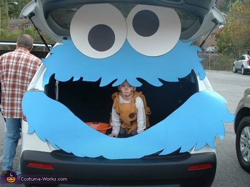 Cookie & Cookie Monster Costume | Last Minute Costume Ideas
