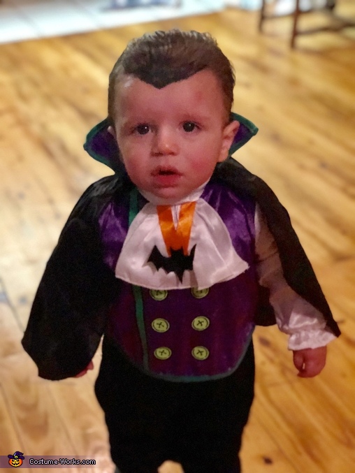 Count Dracula Baby Costume | Affordable Halloween Costumes - Photo 3/3
