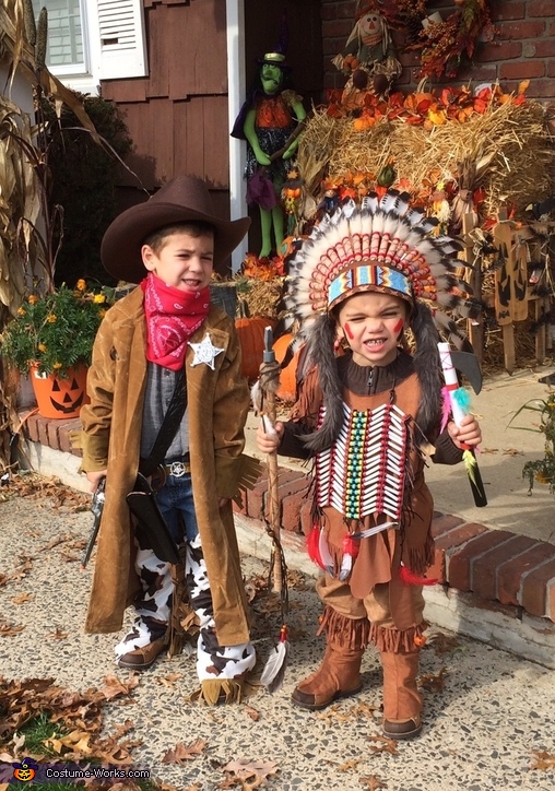 Cowboys and Indians Costumes | Coolest Halloween Costumes